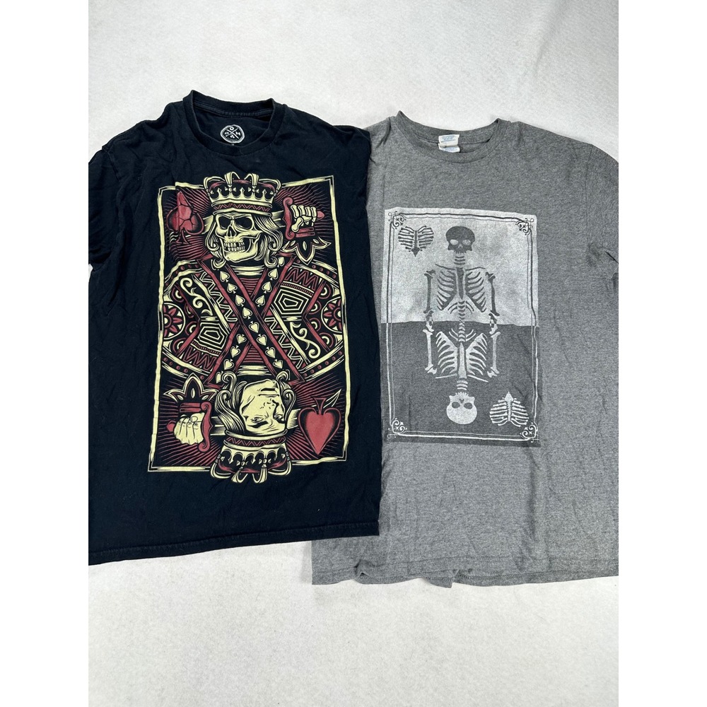 Lot of 2 Skeleton Graphic T-Shirts Mens Medium Black King of Spades Gray Tarot